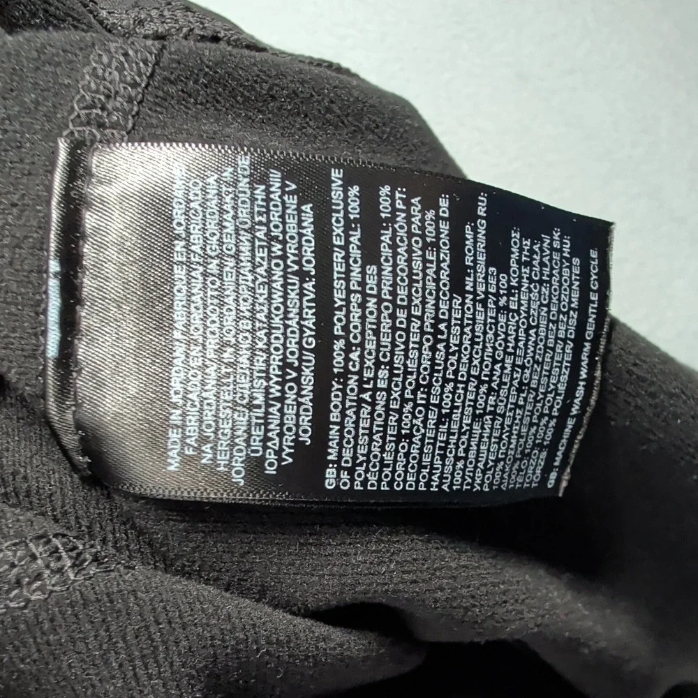 The North Face Pullover Men's L Black 1/4 Zip Athletic Milwaukee Volleyball Club